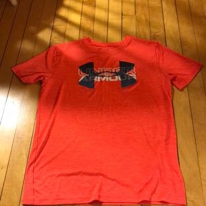 Boys Under Armour Heat Gear tee